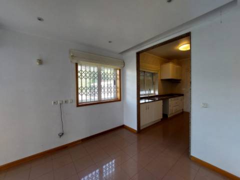 Moradia Isolada T3 | Piscina | Vistas Rio | 5 Min Porto