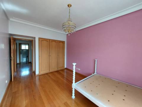 Moradia Isolada T3 | Piscina | Vistas Rio | 5 Min Porto