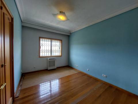 Moradia Isolada T3 | Piscina | Vistas Rio | 5 Min Porto