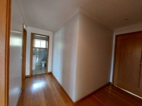 Moradia Isolada T3 | Piscina | Vistas Rio | 5 Min Porto