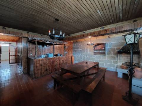 Moradia Isolada T3 | Piscina | Vistas Rio | 5 Min Porto