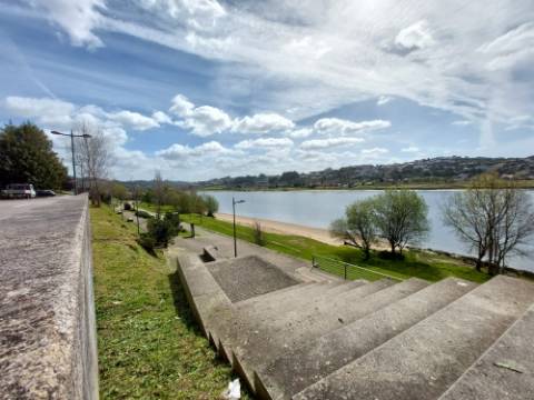 Moradia Isolada T3 | Piscina | Vistas Rio | 5 Min Porto