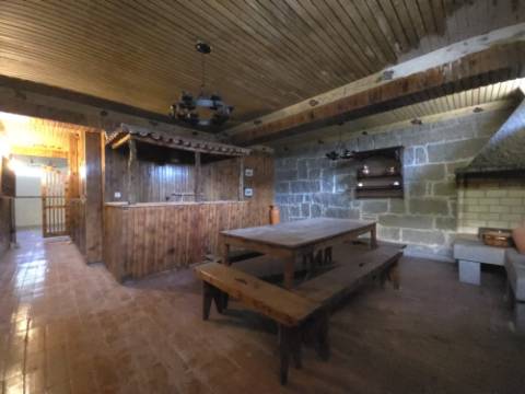 Moradia Isolada T3 | Piscina | Vistas Rio | 5 Min Porto