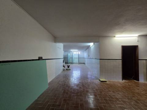 Moradia Isolada T3 | Piscina | Vistas Rio | 5 Min Porto