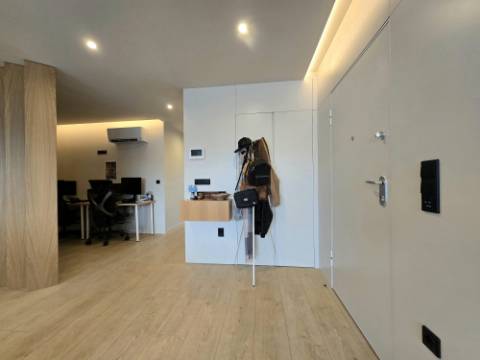 Apartamento T2+1 Semi-NOVO - S. PEDRO DESIGN II