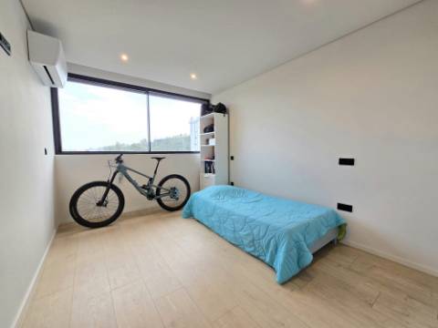 Apartamento T2+1 Semi-NOVO - S. PEDRO DESIGN II