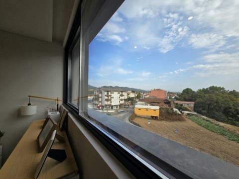 Apartamento T2+1 Semi-NOVO - S. PEDRO DESIGN II