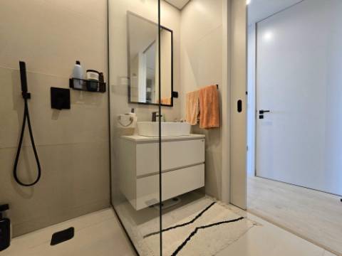 Apartamento T2+1 Semi-NOVO - S. PEDRO DESIGN II