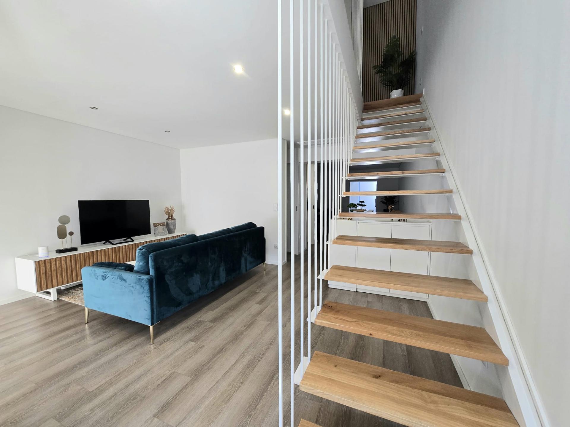 Moradia T3 Completamente Remodelada - Fânzeres