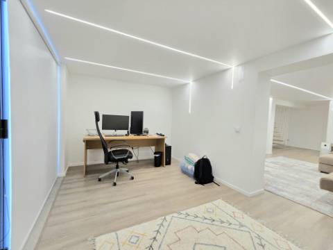 Moradia T3 Completamente Remodelada - Fânzeres