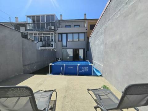 Moradia T3 Completamente Remodelada - Fânzeres