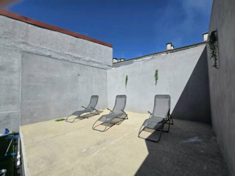 Moradia T3 Completamente Remodelada - Fânzeres