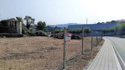 Terreno (4.950m2) - Valbom