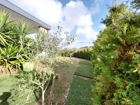 Moradia T3+1 Térrea | Jovim | 10 min Porto