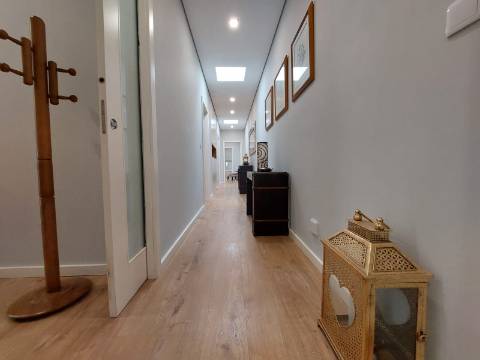 Moradia T3+1 Térrea | Jovim | 10 min Porto