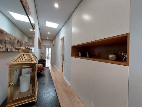 Moradia T3+1 Térrea | Jovim | 10 min Porto