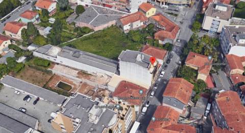 Escritório - Rua 25 Abril São Cosme