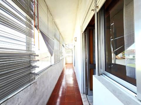 T3 de 3 Frentes | Próximo Estação Comboios Rio Tinto