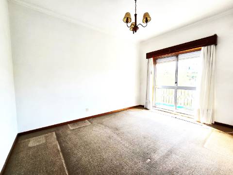 T3 de 3 Frentes | Próximo Estação Comboios Rio Tinto