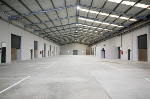 Espaços Comerciais/Armazéns - Gondomar