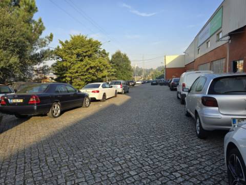 Armazém 630 m2 - SÃO PEDRO DA COVA