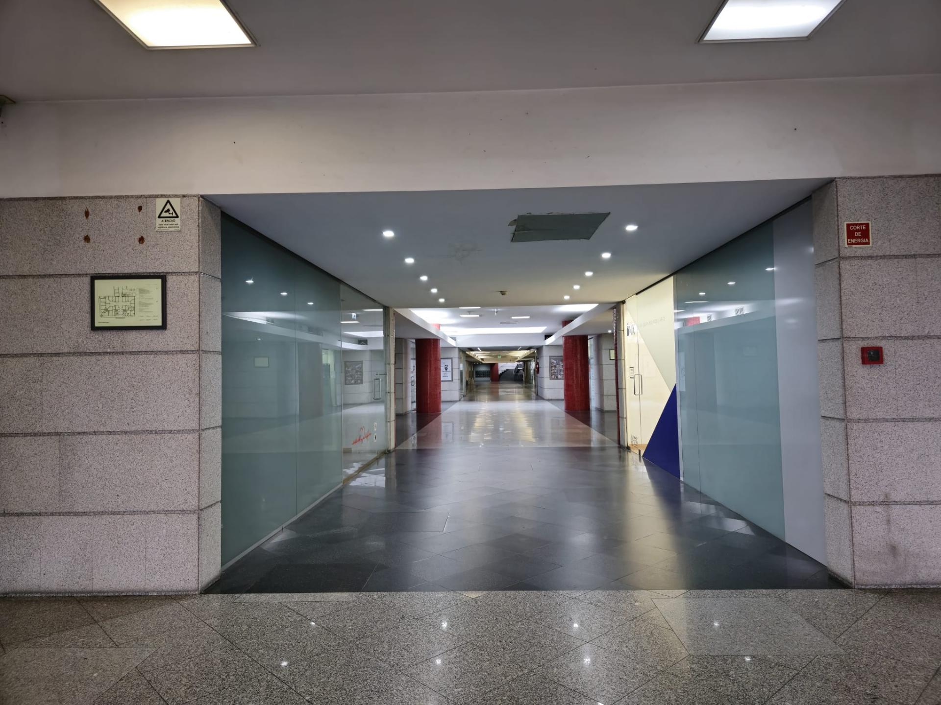 INVESTIMENTO | 7 Lojas Arrendadas | Centro de Gondomar (Souto)