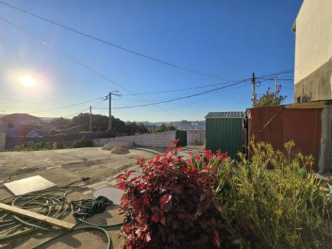 MORADIA T2 VISTAS RIO E PORTO