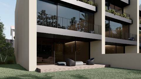 MORADIA 2 FRENTES EM CONSTRUÇÃO (3 SUITES)