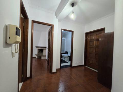 Apartamento T1 | Garagem Fechada | 3 min do Porto