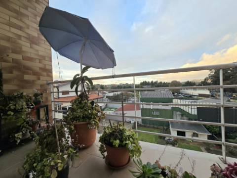 T2 c/ 2 Lg Garagem e Arrumos - São Cosme