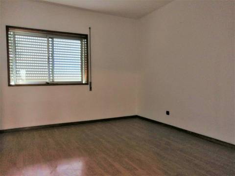 Apartamento T2 - Fânzeres