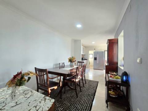 MORADIA T2 VISTAS RIO E PORTO