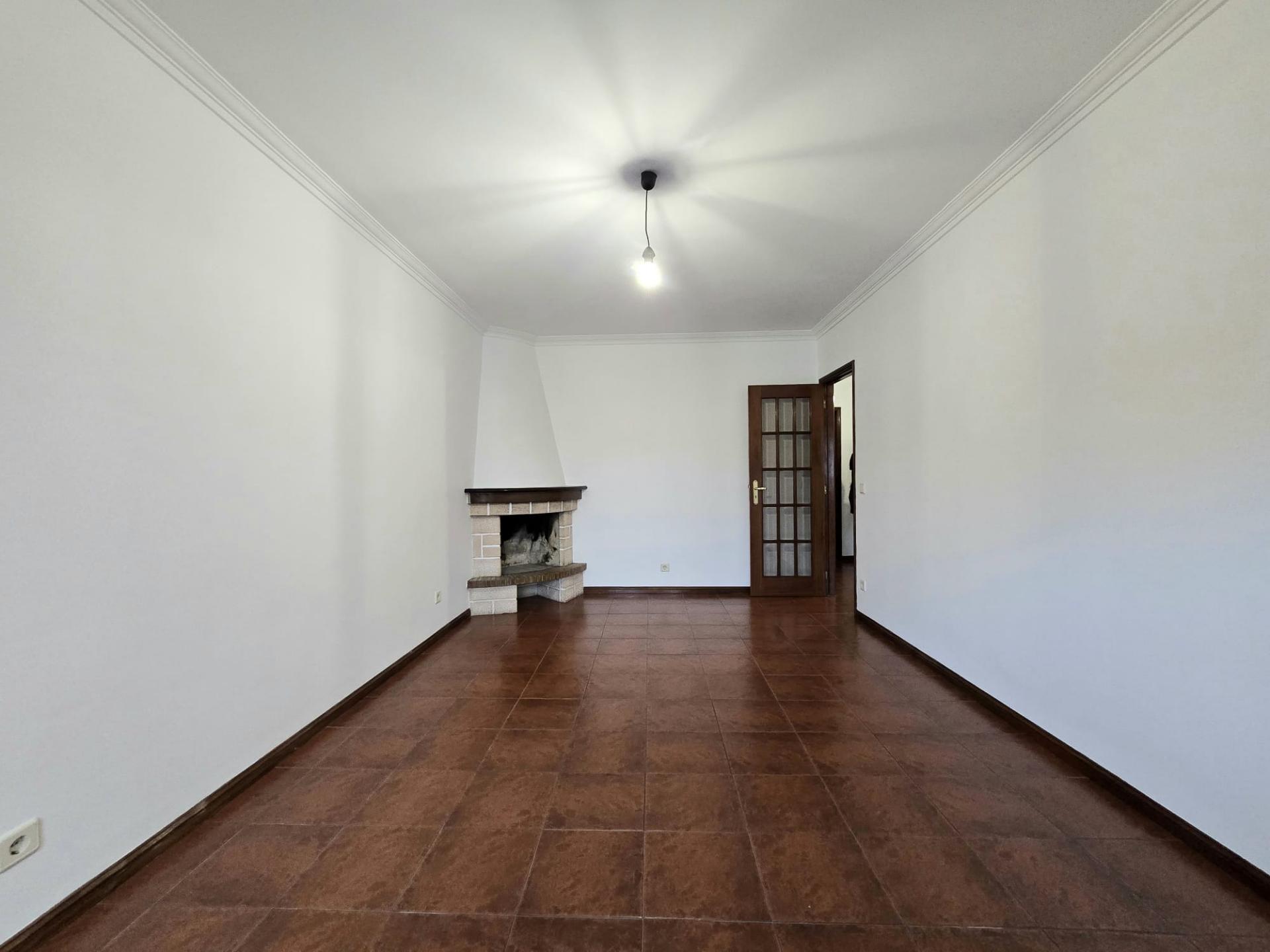 Apartamento T1 | Garagem Fechada | 3 min do Porto