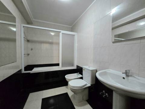 Apartamento T1 | Garagem Fechada | 3 min do Porto