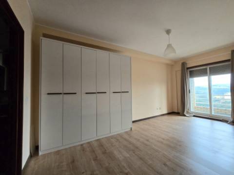 T3 Vistas Rio | 2 min Freixo Porto