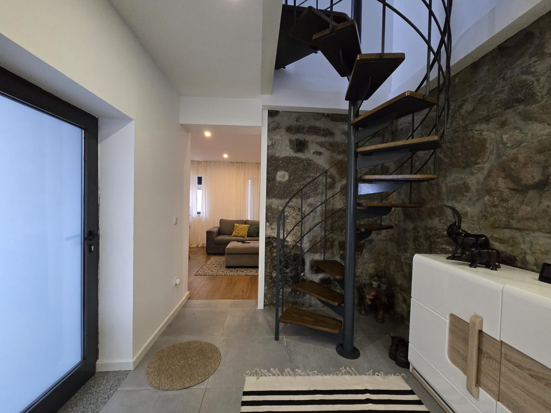 Moradia T2 (2 Suítes) Remodelada Valbom - A 5 min Freixo Porto