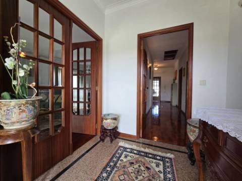 MORADIA T3 | 4 FRENTES | SÃO COSME