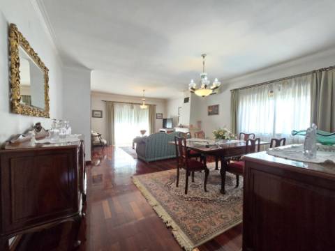 MORADIA T3 | 4 FRENTES | SÃO COSME