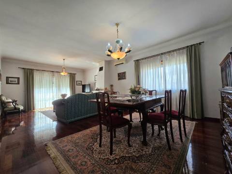 MORADIA T3 | 4 FRENTES | SÃO COSME