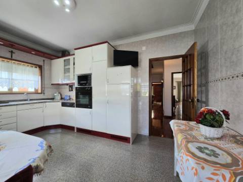 MORADIA T3 | 4 FRENTES | SÃO COSME