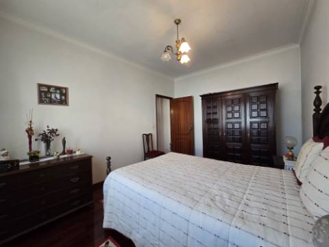 MORADIA T3 | 4 FRENTES | SÃO COSME