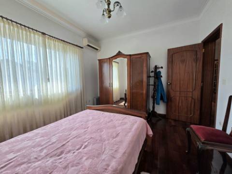 MORADIA T3 | 4 FRENTES | SÃO COSME