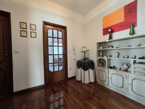 MORADIA T3 | 4 FRENTES | SÃO COSME