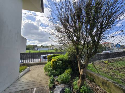 MORADIA T3 | 4 FRENTES | SÃO COSME