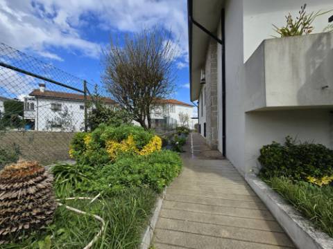 MORADIA T3 | 4 FRENTES | SÃO COSME