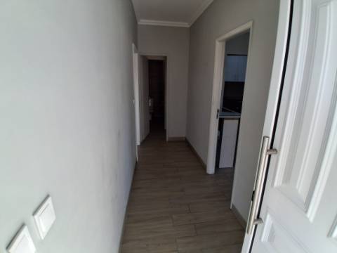 Andar Moradia T3 | 2 Box | São Cosme