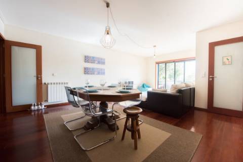 T3+1 Mobilado e Equipado | Condomínio 'Varandas Do Douro' | Vista Rio Douro