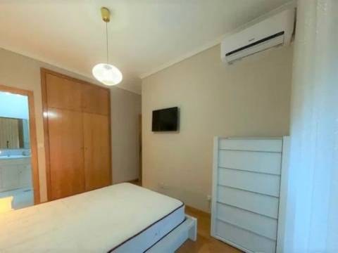 T2 Mobilado e Equipado - Ao IC29/A43 Gondomar Este