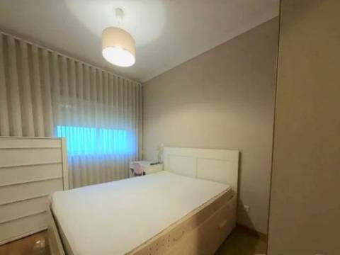 T2 Mobilado e Equipado - Ao IC29/A43 Gondomar Este