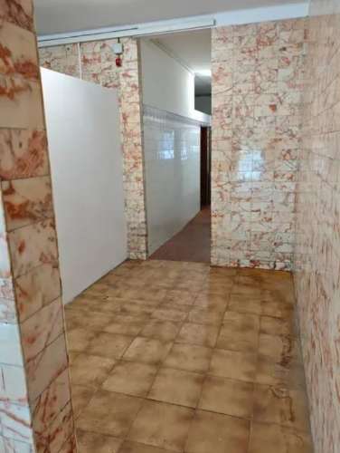 Espaço Comercial (103m2) - Junto à Câmara